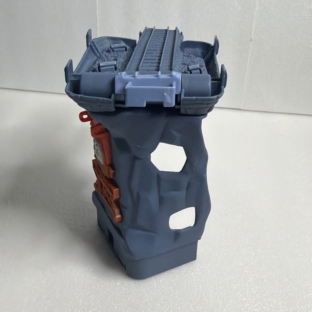 Thomas & Friends Trackmaster Risky Rails Bridge Drop Replacement Tower Part - Picture 2 of 4